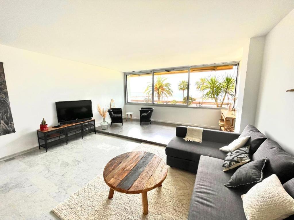 Plage Landsberg - Saint-Laurent-Du-Var Exteriér fotografie